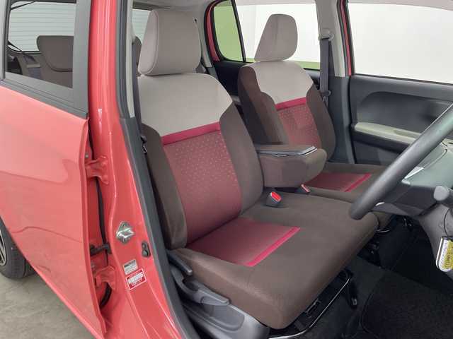 ダイハツ ブーン スタイル SAⅢ 三重県 2019(令1)年 1万km ホワイト/ジューシーピンクメタリック 2トーン /禁煙車//純正SDナビ（NSZN-W69D）/　フルセグTV/BT/CD/DVD//全方位カメラ//スマアシIII//ドライブレコーダー(DRN-H68N)//前後コーナーセンサー//LEDオートライト//オートマチックハイビーム//純正１４インチアルミホイール//純正フロアマット//純正ドアバイザー//プッシュスタート//スマートキー//スペアキー×1//保証書//取扱説明書//ワンオーナー