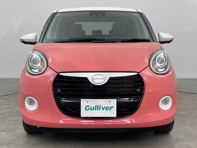 ダイハツ ブーン スタイル SAⅢ 三重県 2019(令1)年 1万km ホワイト/ジューシーピンクメタリック 2トーン /禁煙車//純正SDナビ（NSZN-W69D）/　フルセグTV/BT/CD/DVD//全方位カメラ//スマアシIII//ドライブレコーダー(DRN-H68N)//前後コーナーセンサー//LEDオートライト//オートマチックハイビーム//純正１４インチアルミホイール//純正フロアマット//純正ドアバイザー//プッシュスタート//スマートキー//スペアキー×1//保証書//取扱説明書//ワンオーナー