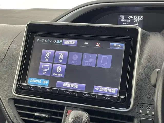 トヨタ ヴォクシー ZS 煌 埼玉県 2015(平27)年 11.7万km ホワイトパールクリスタルシャイン 純正９インチナビ　フリップダウンモニター　バックカメラ　ビルトインＥＴＣ　ドライブレコーダー　セーフティセンス　ステアリングスイッチ　純正アルミホイール　スマートキー　オートライト　ＬＥＤライト　ＴＶ