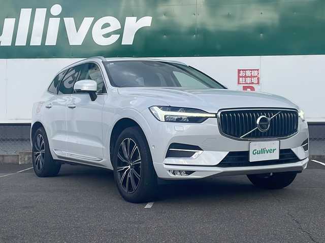 ボルボ ＸＣ６０ B5 AWD インスクリプション 福島県 2021(令3)年 6.3万km クリスタルホワイトP ワンオーナー/４ＷＤ/サンルーフ/レザーシート/シートヒーター/パワーシート/純正ナビ＆フルセグＴＶ/（FM/TV/Bluetooth/USB）/ドライブレコーダー/アラウンドビューカメラ/レーダークルーズコントロール/コーナーセンサー/オートライト/オートハイビームライト/デイライト/ＥＴＣ/ウィンカーミラー/電動ミラー/Wエアバック＋サイドエアバック/ステアリングヒーター/B&W音響/電動リアゲート/スマートキー