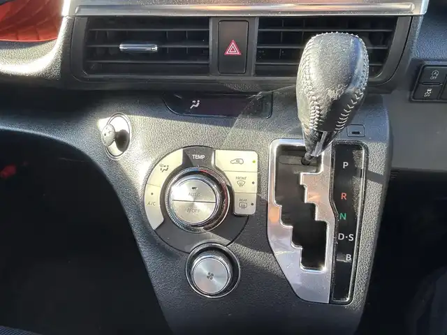 トヨタ シエンタ G 群馬県 2015(平27)年 11.4万km ブラック (株)IDOMが運営する【じしゃロン伊勢崎店】の自社ローン専用車両になりますこちらは現金またはオートローンご利用時の価格です。自社ローンご希望の方は別途その旨お申付け下さい/HDDナビ/ワンセグテレビ/バックカメラ/両側パワースライドドア/アイドリングストップ/ETC