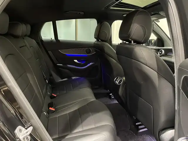 メルセデス・ベンツ ＧＬＣ２２０ d 4マチック クーペ AMGライン 愛知県 2022(令4)年 3.2万km オブシディアンブラック ●レーダーセーフティパッケージ/●アクティブディスタンスアシスト・ディストロニック/●アクティブレーンキーピングアシスト/●アクティブブラインドスポットアシスト/●リアクロストラフィックアラート/●ECOスタートストップ機能/●360°カメラシステム/●LEDハイパフォーマンスヘッドライト/●アダプティブハイビームアシスト/●レザーシート/●メモリー付パワーシート/●シートヒーター/●ナビゲーションシステム/●地デジTV/●ETC2.0対応車載器/●キーレスゴー/●EASY－PACK自動開閉テールゲート/●パークトロニック/●ドライブレコーダー/ETC/パワーバックドア/プッシュスタート/ウィンカーミラー