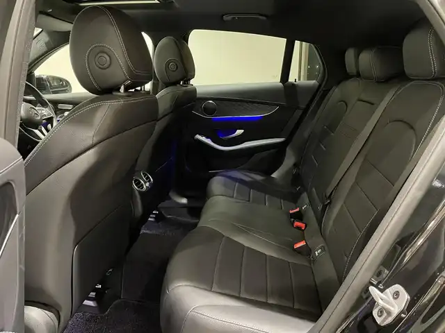 メルセデス・ベンツ ＧＬＣ２２０ d 4マチック クーペ AMGライン 愛知県 2022(令4)年 3.2万km オブシディアンブラック ●レーダーセーフティパッケージ/●アクティブディスタンスアシスト・ディストロニック/●アクティブレーンキーピングアシスト/●アクティブブラインドスポットアシスト/●リアクロストラフィックアラート/●ECOスタートストップ機能/●360°カメラシステム/●LEDハイパフォーマンスヘッドライト/●アダプティブハイビームアシスト/●レザーシート/●メモリー付パワーシート/●シートヒーター/●ナビゲーションシステム/●地デジTV/●ETC2.0対応車載器/●キーレスゴー/●EASY－PACK自動開閉テールゲート/●パークトロニック/●ドライブレコーダー/ETC/パワーバックドア/プッシュスタート/ウィンカーミラー