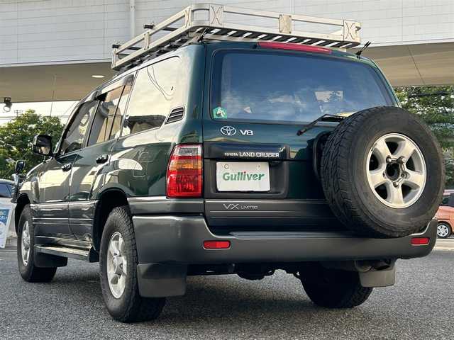 トヨタ ランドクルーザー VX－LTD 愛知県 1999(平11)年 18.2万km 緑 ワンオーナー/4WD/社外ナビ/純正オーディオプレーヤー(AM/CD)/クルーズコントロール/ETC/ドアバイザー/ルーフキャリア/取説/保証書/スペアキー