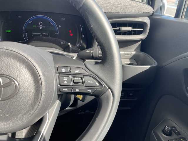 トヨタ シエンタ ハイブリッド Z 愛知県 2023(令5)年 2.3万km ホワイトパールクリスタルシャイン 純正10.5型ディズプレイオーディオナビ/全方位カメラ/両側パワースライドドア/レーダークルーズコントロール/バックカメラ/コーナーセンサー/純正アルミホイール/ブラインドスポットモニター/LEDヘッドライト/オートマチックハイビーム/ドライブレコーダー/ETC/衝突軽減システム/フルセグ/Bluetooth/ステアリングスイッチ/スマートキー/プッシュスタート