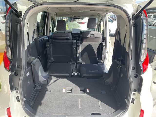 トヨタ シエンタ ハイブリッド Z 愛知県 2023(令5)年 2.3万km ホワイトパールクリスタルシャイン 純正10.5型ディズプレイオーディオナビ/全方位カメラ/両側パワースライドドア/レーダークルーズコントロール/バックカメラ/コーナーセンサー/純正アルミホイール/ブラインドスポットモニター/LEDヘッドライト/オートマチックハイビーム/ドライブレコーダー/ETC/衝突軽減システム/フルセグ/Bluetooth/ステアリングスイッチ/スマートキー/プッシュスタート