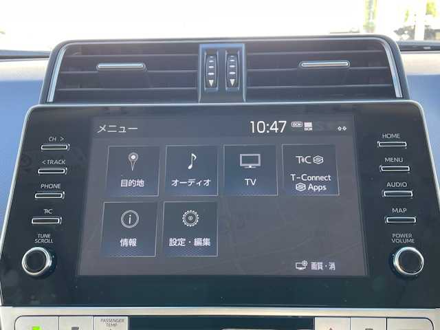 トヨタ ランドクルーザー プラド TX Lパッケージ マットブラED 青森県 2022(令4)年 1.5万km ホワイトパールクリスタルシャイン ワンオーナー/TRDエアロパーツ（フロント、リア）/エンジンスターター/スペアキー/チルト＆スライド電動ムーンルーフ/寒冷地仕様/ルーフレール/ベージュ本革シート/ETC/ドライブレコーダー/ディスプレイオーディオ/マルチテレインモニター（フロント、サイド、バック）/メーカーナビ（Apple car play/Android Auto/AM/FM/Bluetooth/TV)/フロントフォグランプ/リアフォグランプ/シートヒーター(D/N)/取扱説明書/ナビ取扱説明書/保証書