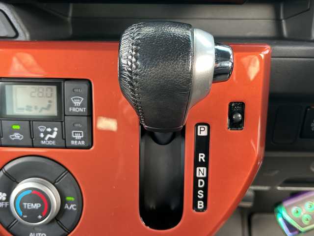 ダイハツ ウェイク G ターボ　レジャーエディション SA Ⅱ 富山県 2017(平29)年 9.9万km トニコオレンジメタリック 純正ナビ/フルセグTV/Bluetooth/バックカメラ/ドライブレコーダー/衝突被害軽減ブレーキ/横滑り防止装置/両側パワースライドドア/プッシュスタート/スマートキー/ステアリングスイッチ/ETC