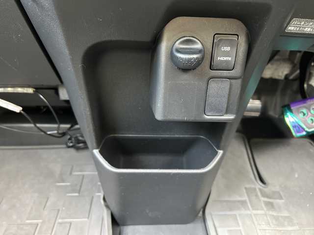 ダイハツ ウェイク G ターボ　レジャーエディション SA Ⅱ 富山県 2017(平29)年 9.9万km トニコオレンジメタリック 純正ナビ/フルセグTV/Bluetooth/バックカメラ/ドライブレコーダー/衝突被害軽減ブレーキ/横滑り防止装置/両側パワースライドドア/プッシュスタート/スマートキー/ステアリングスイッチ/ETC