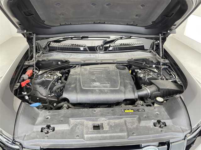 ランドローバー ランドローバー ディフェンダー 110SE 兵庫県 2021(令3)年 4.8万km 黒 /パノラマルーフ//サントリーニブラック//ブラックエクステリアパック//エアサスペンション//エクスペディションルーフラック//スペアホイールカバー//サイドマウントギヤキャリア//デプロイアルルーフラダー//フィックスドサイドステップ//Clear Sightインテリアルームミラー//MERIDIANサウンドシステム//純正ナビ//3Dサラウンドカメラ//ドライバーアシストパック//ブラインドスポットアシストパック//カーキ/エボニーレザーシート//ヒーター/クーラー//ステアリングヒーター//グッドイヤーオールテレーンタイヤWRANGLER//ACC//衝突回避//ドライバーコンディションモニター//エマージェンシーレーンキープ//パーキングエイド//R4/6年ディーラー点検記録簿