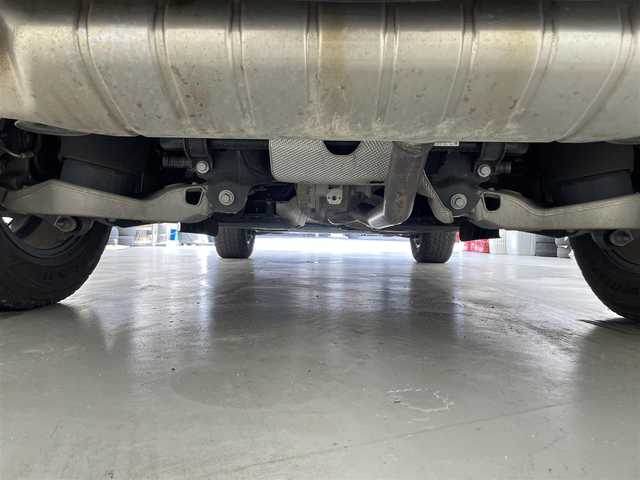 ランドローバー ランドローバー ディフェンダー 110SE 兵庫県 2021(令3)年 4.8万km 黒 /パノラマルーフ//サントリーニブラック//ブラックエクステリアパック//エアサスペンション//エクスペディションルーフラック//スペアホイールカバー//サイドマウントギヤキャリア//デプロイアルルーフラダー//フィックスドサイドステップ//Clear Sightインテリアルームミラー//MERIDIANサウンドシステム//純正ナビ//3Dサラウンドカメラ//ドライバーアシストパック//ブラインドスポットアシストパック//カーキ/エボニーレザーシート//ヒーター/クーラー//ステアリングヒーター//グッドイヤーオールテレーンタイヤWRANGLER//ACC//衝突回避//ドライバーコンディションモニター//エマージェンシーレーンキープ//パーキングエイド//R4/6年ディーラー点検記録簿