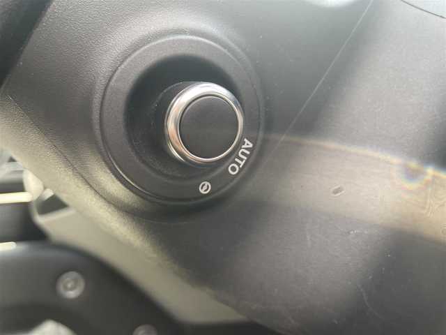 ランドローバー ランドローバー ディフェンダー 110SE 兵庫県 2021(令3)年 4.8万km 黒 /パノラマルーフ//サントリーニブラック//ブラックエクステリアパック//エアサスペンション//エクスペディションルーフラック//スペアホイールカバー//サイドマウントギヤキャリア//デプロイアルルーフラダー//フィックスドサイドステップ//Clear Sightインテリアルームミラー//MERIDIANサウンドシステム//純正ナビ//3Dサラウンドカメラ//ドライバーアシストパック//ブラインドスポットアシストパック//カーキ/エボニーレザーシート//ヒーター/クーラー//ステアリングヒーター//グッドイヤーオールテレーンタイヤWRANGLER//ACC//衝突回避//ドライバーコンディションモニター//エマージェンシーレーンキープ//パーキングエイド//R4/6年ディーラー点検記録簿