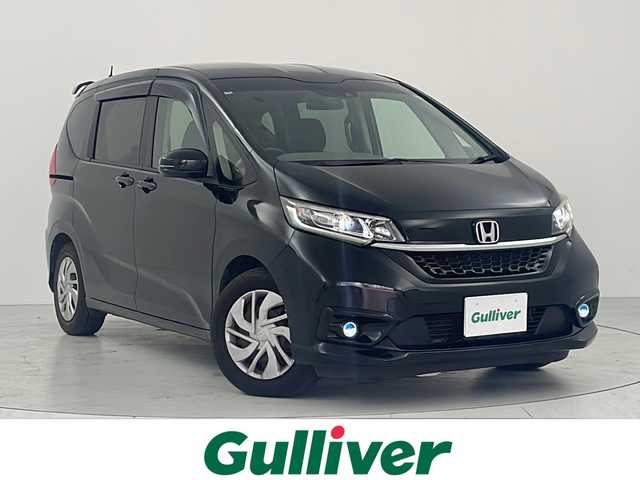 ホンダ フリード＋ G ホンダセンシング 大阪府 2020(令2)年 6.1万km クリスタルブラックパール ホンダセンシング/　・衝突軽減ブレーキ/　・車線維持支援システム/　・誤発進抑制機能/　・アダプティブクルーズコントロール/純正メモリナビ/　　CD/DVD/BT/フルセグTV/バックカメラ/両側パワースライドドア/LEDオートライト/フォグランプ/シートヒーター/アイドリングストップ/スマートキー/ETC