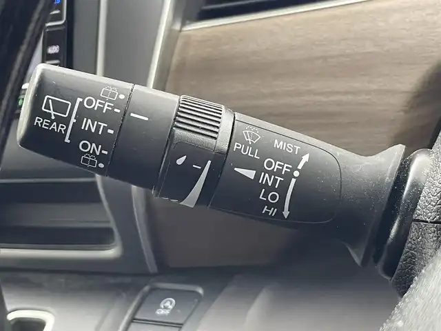 ホンダ フリード＋ G ホンダセンシング 大阪府 2020(令2)年 6.1万km クリスタルブラックパール ホンダセンシング/　・衝突軽減ブレーキ/　・車線維持支援システム/　・誤発進抑制機能/　・アダプティブクルーズコントロール/純正メモリナビ/　　CD/DVD/BT/フルセグTV/バックカメラ/両側パワースライドドア/LEDオートライト/フォグランプ/シートヒーター/アイドリングストップ/スマートキー/ETC