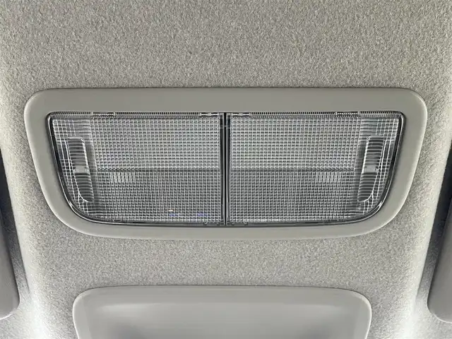 ホンダ フリード＋ G ホンダセンシング 大阪府 2020(令2)年 6.1万km クリスタルブラックパール ホンダセンシング/　・衝突軽減ブレーキ/　・車線維持支援システム/　・誤発進抑制機能/　・アダプティブクルーズコントロール/純正メモリナビ/　　CD/DVD/BT/フルセグTV/バックカメラ/両側パワースライドドア/LEDオートライト/フォグランプ/シートヒーター/アイドリングストップ/スマートキー/ETC