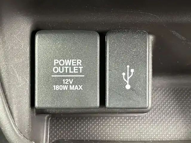 ホンダ フリード＋ G ホンダセンシング 大阪府 2020(令2)年 6.1万km クリスタルブラックパール ホンダセンシング/　・衝突軽減ブレーキ/　・車線維持支援システム/　・誤発進抑制機能/　・アダプティブクルーズコントロール/純正メモリナビ/　　CD/DVD/BT/フルセグTV/バックカメラ/両側パワースライドドア/LEDオートライト/フォグランプ/シートヒーター/アイドリングストップ/スマートキー/ETC