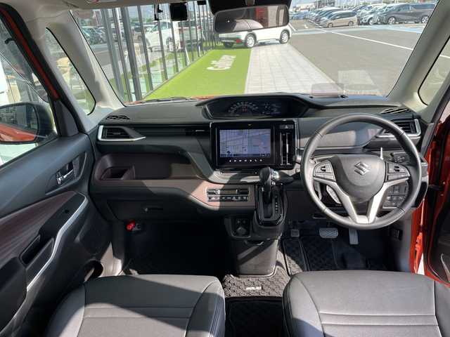 スズキ ソリオ バンディット HV MV 愛知県 2022(令4)年 2.5万km フレイムオレンジパールメタリック/ブラック2トーンルーフ 純正9型ナビ/全方位カメラ/両側パワースライドドア/シートカバー/クルーズコントロール/シートヒーター/バックカメラ/ヘッドアップディスプレイ/コーナーセンサー/柿本製マフラー/LEDヘッドライト/サーキュレーター/レーンキープアシスト/ドライブレコーダー/ETC/衝突軽減システム/フルセグ/CD DVD/Bluetooth/ステアリングスイッチ/スマートキー/プッシュスタート