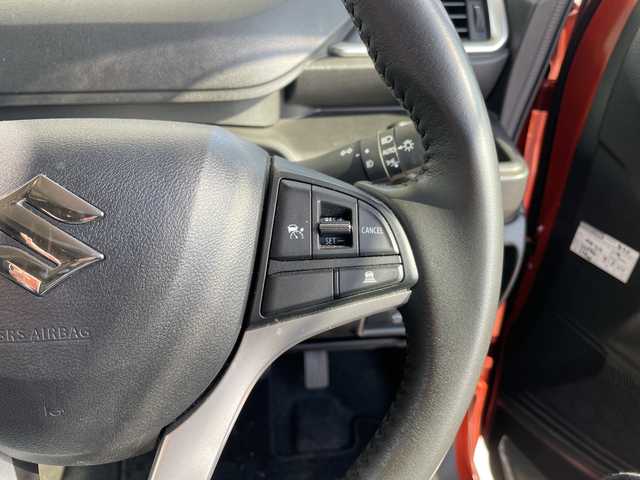 スズキ ソリオ バンディット HV MV 愛知県 2022(令4)年 2.5万km フレイムオレンジパールメタリック/ブラック2トーンルーフ 純正9型ナビ/全方位カメラ/両側パワースライドドア/シートカバー/クルーズコントロール/シートヒーター/バックカメラ/ヘッドアップディスプレイ/コーナーセンサー/柿本製マフラー/LEDヘッドライト/サーキュレーター/レーンキープアシスト/ドライブレコーダー/ETC/衝突軽減システム/フルセグ/CD DVD/Bluetooth/ステアリングスイッチ/スマートキー/プッシュスタート