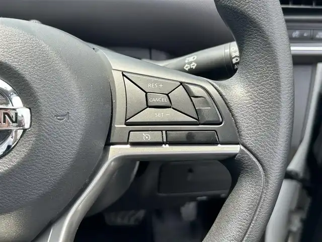 日産 セレナ X VセレクションⅡ 愛知県 2018(平30)年 5.2万km ブリリアントホワイトパール 純正ナビ/（AM/FM/SD/BT/CD/DVD)/フルセグTV/全方位カメラ/ビルトインETC/ドライブレコーダー/リヤフリップダウンモニター/パーキングアシスト/両側パワースライドドア/LEDヘッドライト/プッシュスタート/スマートキー/スペアキー/ドアバイザー/フロアマット