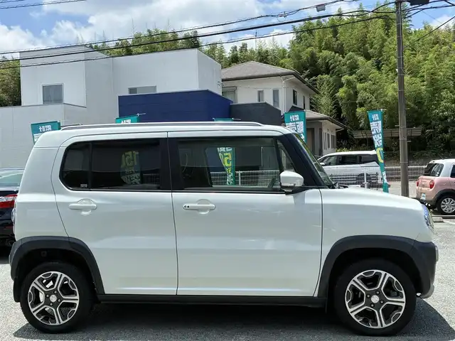 マツダ フレア クロスオーバー XS 熊本県 2014(平26)年 5.8万km ホワイトパール ワンオーナー/社外ナビ/【ワンセグ/CD/DVD/Bluetooth/ラジオ】/衝突被害軽減システム/アイドリングストップ/運転席シートヒーター/純正15インチAW/ドライブレコーダー（DRV-230）/ルーフレール/横滑り防止機能/オートライト/純正フロアマット/革巻きステアリング/保証書/取扱説明書