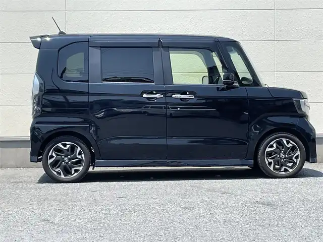 ホンダ Ｎ ＢＯＸ カスタム G L ターボ ホンダセンシング 茨城県 2018(平30)年 5.5万km クリスタルブラックパール 純正ナビ/Bluetooth/バックカメラ/フルセグTV/ホンダセンシング/両側パワスラ/ドライブレコーダー/オートライト/横滑り防止装置/純正LEDヘッドライト/純正AW/純正フロアマット/ETC