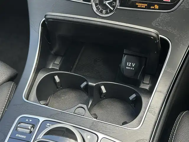 メルセデス・ベンツ Ｃ２２０ｄ ローレウスエディション 茨城県 2017(平29)年 5.4万km ダイヤモンドホワイト ＲＳＰ　/ＡＣＣ　/ＬＫＡ　/ＢＳＡ　/Ｂカメラ　/パークトロニック　/黒革　/シートヒーター　/Ｍ付パワーシート　/アンビエントライト　/ＬＥＤヘッドライト　/ナビ　/ＴＶ　/ＢＴ　/ＵＳＢ　/ＤＶＤ　/ＥＴＣ２．０　/ＦＲドラレコ/禁煙車