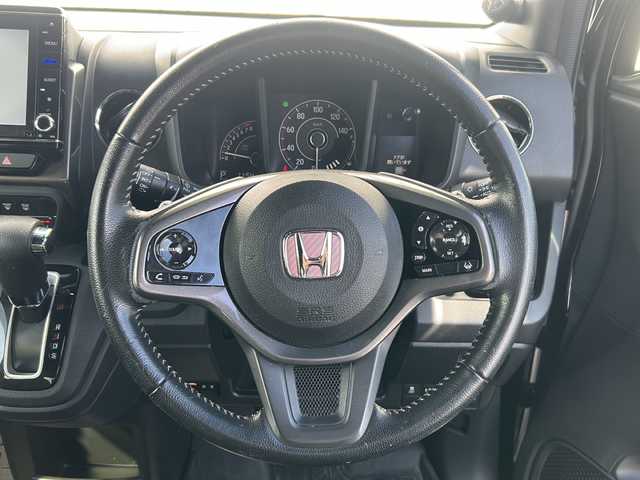 ホンダ Ｎ ＷＧＮ カスタム L ホンダセンシング 三重県 2020(令2)年 4.9万km クリスタルブラックパール 純正８型ナビ/ＡｐｌｌｅＣａｒＰｌａｙ/バックカメラ/社外ドラレコ/ビルトインＥＴＣ/スペアキー/シートヒーター/コーナーセンサー/レーダークルーズコントロール/レーンキープアシスト/電子パーキングスイッチ/ステアリングスイッチ/ベンチシート/ハーフレザーシート/衝突被害軽減システム/先行車発進告知/標識認識システム/ＬＥＤオートライト/フォグライト/電動格納ミラー/禁煙車