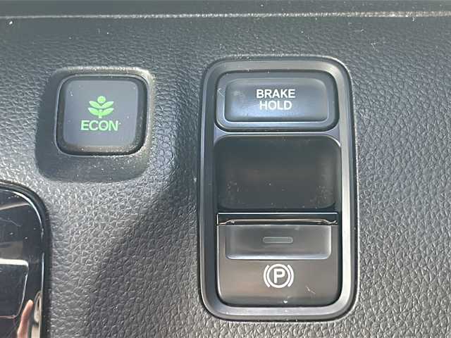 ホンダ Ｎ ＷＧＮ カスタム L ホンダセンシング 三重県 2020(令2)年 4.9万km クリスタルブラックパール 純正８型ナビ/ＡｐｌｌｅＣａｒＰｌａｙ/バックカメラ/社外ドラレコ/ビルトインＥＴＣ/スペアキー/シートヒーター/コーナーセンサー/レーダークルーズコントロール/レーンキープアシスト/電子パーキングスイッチ/ステアリングスイッチ/ベンチシート/ハーフレザーシート/衝突被害軽減システム/先行車発進告知/標識認識システム/ＬＥＤオートライト/フォグライト/電動格納ミラー/禁煙車