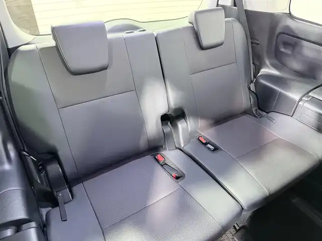 トヨタ エスクァイア Gi 大阪府 2014(平26)年 5.9万km ホワイトパールクリスタルシャイン 純正大型ナビＴＶ　フリップダウンモニター　黒革シート　バックカメラ　ビルトインＥＴＣ　ドラレコ　シートヒーター　両側パワスラ　オートハイビーム　ＬＥＤヘッドライト　フォグランプ　プッシュスタート