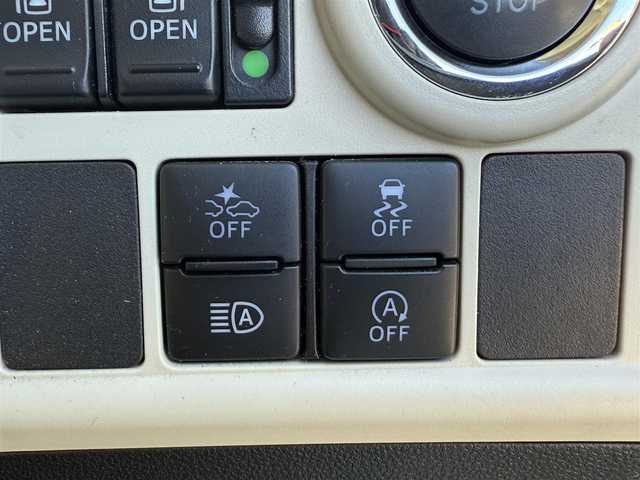 ダイハツ ムーヴ キャンバス G メイクアップ SA Ⅲ 兵庫県 2017(平29)年 6.4万km スムースグレーマイカメタリック/ブラックマイカメタリック 2トーン 純正8インチナビ/パノラマモニター/フルセグTV/純正ドラレコ/ETC/両側パワースライドドア/LEDヘッドライト/フォグ/オートライト/オートハイビーム/誤発進抑制御機能/コーナーセンサー（F/R）/プッシュスタート＆スマートキー2個