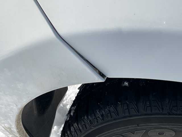 トヨタ アクア L 道央・札幌 2013(平25)年 18.7万km スーパーホワイトⅡ 寒冷地仕様/社外メモリーナビ/AM/FM/CD/SD/バックカメラ/ビルトインETC/アイドリングストップ/ワイパーデアイサー/EVMODE/ECOMODE/リモコンキー/ハロゲンヘッドライト/ヘッドライトレベライザー/電動格納ミラー/ウィンカーミラー/純正フロアマット/ドアバイザー/スペアキー