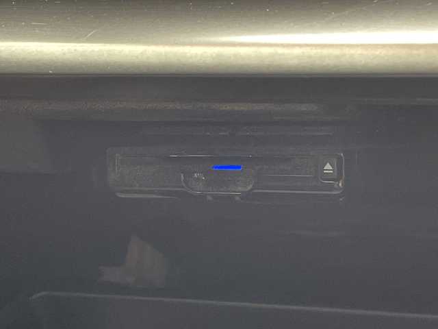 スバル インプレッサ スポーツ 2．0i－S アイサイト 沖縄県 2017(平29)年 8.2万km ダークブルーパール 純正ナビ(KXM-H701)/（フルセグＴＶ　ＣＤ　ＤＶＤ　ＵＳＢ　ＳＤ　Ｂｌｕｅｔｏｏｔｈ）/バックカメラ/ドライブレコーダー/ＥＴＣ/アイサイト/パワーシート/レザーシート/シートヒーター/スマートキー/プッシュスタート/純正フロアマット/ドアバイザー/LEDヘッドライト/オートライト/純正18インチアルミホイール/取扱説明書