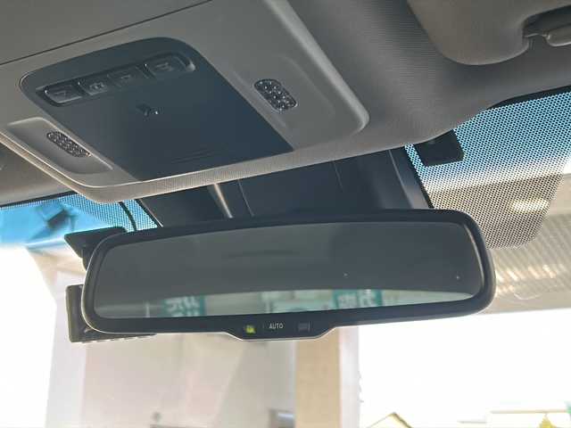 トヨタ カムリ G 愛知県 2018(平30)年 7.4万km プラチナホワイトパールマイカ /禁煙//純正メモリナビ//AM/FM/CD/DVD/SD/BT/フルセグ//ビルトインETC//Fドラレコ//トヨタセーフティセンス//PCS/LDA/ACC/AHB//TPWS/TRC//オートLEDライト//フォグランプ//オートリトラウィンカーミラー//本革巻きステアリング//ステアリングスイッチ//D席パワーシート//ステアリングリモコン//MT付きAT//電動パーキングブレーキ//AUTO HOLD//スペアタイヤ//自動防眩ミラー//プッシュスタート//スマートキー//取扱説明書//ナビ取扱説明書