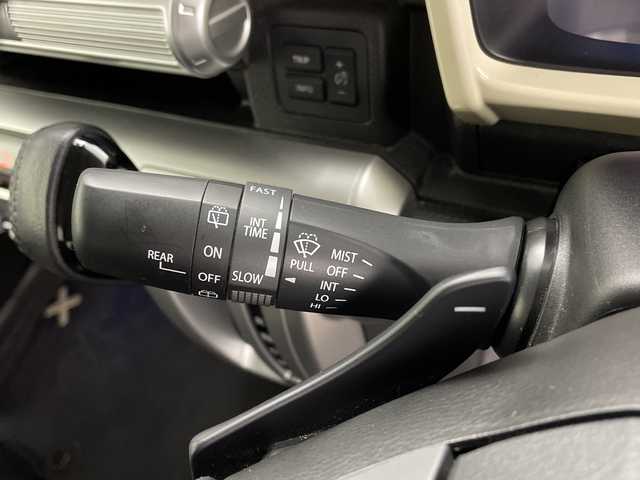 スズキ クロスビー HYBRID MZ 鹿児島県 2018(平30)年 6.1万km キャラバンアイボリーパールメタリック/ホワイト 2トーンルーフ 純正8インチナビ/（AM/FM/CD/DVD/Bluetooth/フルセグ）/全方位カメラ/ドライブレコーダー/レーダー探知機/パドルシフト/ETC/ステアリングリモコン/クルーズコントロール/オートライト/衝突被害軽減ブレーキ/純正フロアマット/純正AW16インチ/LEDヘッドライト/TVキャンセラー/スマートキー