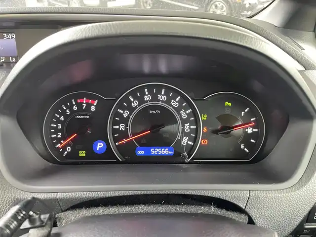 トヨタ ヴォクシー ZS 煌Ⅱ 和歌山県 2019(令1)年 5.3万km ホワイトパールクリスタルシャイン 社外9インチメモリーナビ/（AM/FM/Bluetooth/フルセグTV/DVD/CD）/ワンオーナー/両側パワースライドドア/コーナーセンサー/LEDヘッドライト/クリアランスソナー/アイドリングストップ/クルーズコントロール（追従走行なし）/社外センターコンソール/社外空気圧センサー/前後ドライブレコーダー/社外シフトノブ/３列シート/スペアキー×１/純正アルミホイール/純正フロアマット/保証書/取扱説明書