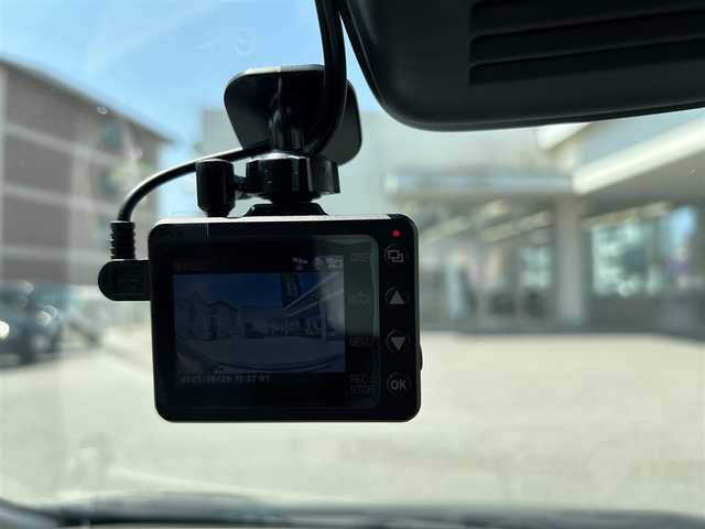日産 デイズ J 兵庫県 2018(平30)年 6.8万km ブラック 社外メモリナビ(AVIC-RZ501)/・【TV・DVD/CB/Bluetooth対応】/ドライブレコーダー/ETC/衝突軽減ブレーキ（エマージェンシーブレーキ）/電動格納ミラー/キーレスエントリー/ヘッドライトレベライザー/プライバシーガラス/UVカットガラス/ベンチシート/デュアルエアバック/分割可倒式リアシート/ABS/サイドバイザー/フロアマット/取説
