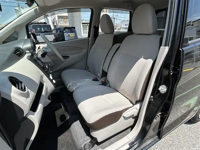 日産 デイズ J 兵庫県 2018(平30)年 6.8万km ブラック 社外メモリナビ(AVIC-RZ501)/・【TV・DVD/CB/Bluetooth対応】/ドライブレコーダー/ETC/衝突軽減ブレーキ（エマージェンシーブレーキ）/電動格納ミラー/キーレスエントリー/ヘッドライトレベライザー/プライバシーガラス/UVカットガラス/ベンチシート/デュアルエアバック/分割可倒式リアシート/ABS/サイドバイザー/フロアマット/取説