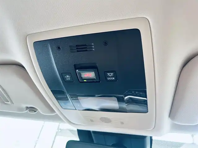 レクサス ＵＸ 250h バージョンC 大阪府 2019(令1)年 2.2万km ソニッククォーツ ブラウンレザー/パワーシート/シートヒーター/ステアリングヒーター/純正ナビ/TV/360度カメラ/HUD/ACC/ブラインドスポット/純正17インチAW/LEDヘッドライト/電動リアゲート/クリアランスソナー/ETC/ドラレコ