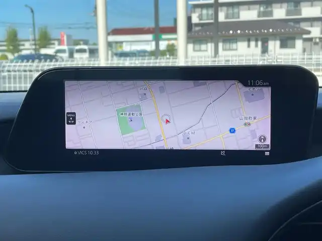 マツダ マツダ３セダン XD ブラックトーンED 滋賀県 2022(令4)年 4.8万km ジェットブラックマイカ 社外スプリング(Auto Exe)/社外ステアリング(Auto Exe)/社外ドアバイザー(Auto Exe)/純正10.25インチナビ/(FM/AM/CD/DVD/Bluetooth/HDMI/USB)/バックカメラ/ETC/前後ドラレコ/踏み間違い防止アシスト/ブレーキアシスト/プリクラッシュブレーキアシスト/ヒルスタート（坂道発進）アシスト/前方衝突防止支援システム/後側方衝突防止支援システム/TCS（トラクションコントロールシステム）/VDC（ビークルダイナミクスコントロール）/レーンキープアシスト/車間自動制御システム	/ASCD（オートスピードコントロール装置）/ABS（アンチロックブレーキシステム）/バックビューモニター/コーナー・バックセンサー（ソナー）/標識検知機能/電動格納ミラー/電子パーキング/オートブレーキ/オートライト/オートハイビーム/LEDヘッドライト/フルオートエアコン/USB端子/プッシュスタート/スマートキー/純正フロアマット/純正ステアリング積込/純正スプリング積込