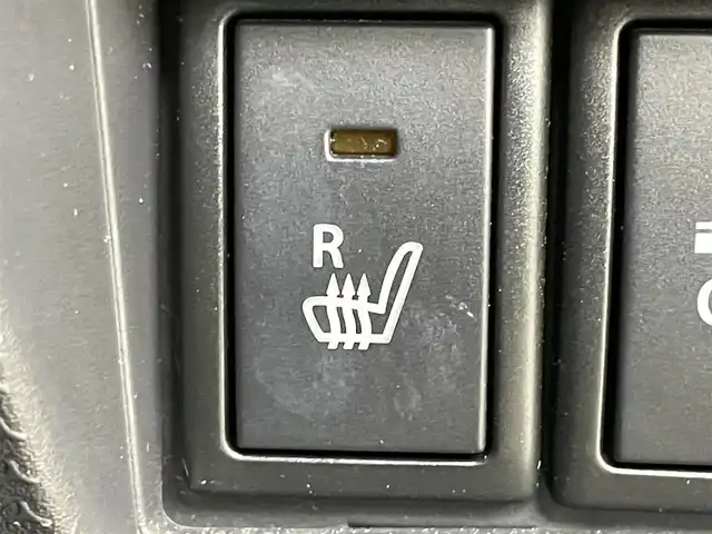 スズキ ハスラー G 岡山県 2016(平28)年 4.9万km シフォンアイボリーM メモリナビ（MDV-D503）/（CD/DVD/BT/フルセグ/USB)/シートヒーター（運転席/助手席）/スズキセーフティ/社外ツイーター/横滑り防止/１６インチＡＷ/プッシュスタート/アイドリングストップ/禁煙車/純正フロアマット/スマートキー×1