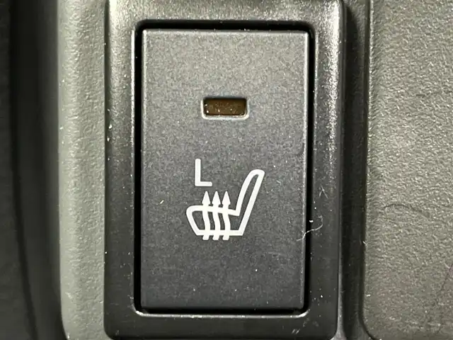 スズキ ハスラー G 岡山県 2016(平28)年 4.9万km シフォンアイボリーM メモリナビ（MDV-D503）/（CD/DVD/BT/フルセグ/USB)/シートヒーター（運転席/助手席）/スズキセーフティ/社外ツイーター/横滑り防止/１６インチＡＷ/プッシュスタート/アイドリングストップ/禁煙車/純正フロアマット/スマートキー×1