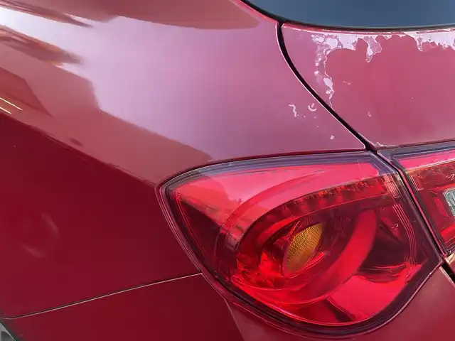 アルファロメオ ジュリエッタ クラシカ 静岡県 2013(平25)年 2.1万km 赤 社外ナビ/フルセグTV/DVD/CD/SD/BT/MSV/バックソナー/革シート/前席シートヒーター/前席パワーシート/運転席シートメモリー/ETC/HIDヘッドライト/パドルシフト/ステアリングスイッチ/純正17インチAW/キーレス/スペアキー/H28/30/R1/2/4/5/6点検記録簿有