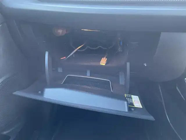 アルファロメオ ジュリエッタ クラシカ 静岡県 2013(平25)年 2.1万km 赤 社外ナビ/フルセグTV/DVD/CD/SD/BT/MSV/バックソナー/革シート/前席シートヒーター/前席パワーシート/運転席シートメモリー/ETC/HIDヘッドライト/パドルシフト/ステアリングスイッチ/純正17インチAW/キーレス/スペアキー/H28/30/R1/2/4/5/6点検記録簿有