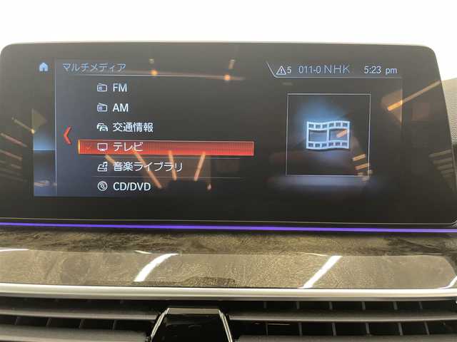 車両画像11