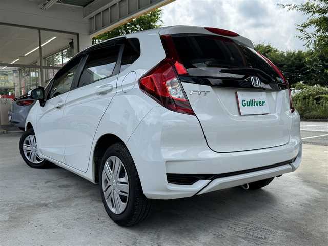ホンダ フィット 13G F 兵庫県 2019(令1)年 1.5万km タフタホワイトⅢ ホンダセンシング/社外メモリーナビ/Bluetooth接続可/レーダークルコン/プッシュスタート/スマートキー×2あります/ビルトインETC