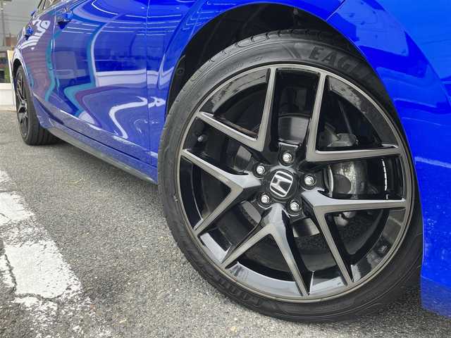ホンダ シビック EX 三重県 2022(令4)年 2.5万km プレミアムクリスタルブルークリスタル ♪ワンオーナー/♪走行24377km/♪6速マニュアル/ターボ/♪BOSSサウンド/ホンダセンシング/・衝突軽減ブレーキ(CMBS)/・踏み間違い衝突軽減システム/・アダプティブクルーズコントロール(ACC)/・車線維持支援システム(LKAS)/・路外逸脱抑制機能/・先行車発進お知らせ機能/・標識認識機能/・オートハイビーム/ブラインドスポットインフォメーション/Honda CONNECTディスプレイ/・ナビゲーション/・フルセグ・USB/・Bluetoothオーディオ/・Apple Car Play/・Android Auto/・バックカメラ/スマートキー/プッシュスタート/ワイヤレス充電/USBポート(充電)/前後ドライブレコーダー/ハーフレザーシート/前席パワーシート/前席シートヒーター/オートブレーキホールド/コーナーセンサー/アイドリングストップ/純正18インチAW/LEDヘッドライト/LEDフォグライト/オートライト/オートワイパー/オートリトラクタブルミラー/ウィンカーミラー/革巻ステアリング/ステアリングスイッチ/フロアマット/ドアバイザー/プライバシーガラス/ビルトインETC2.0/サイド/カーテン/ニーエアバック