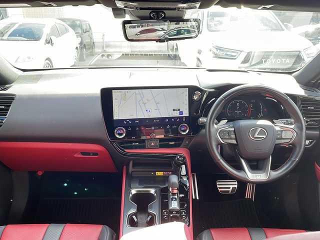 レクサス ＮＸ 350 Fスポーツ 佐賀県 2023(令5)年 2.3万km ホワイトノーヴァガラスフレーク エンジンスタートボタン/保証書/取扱説明書/記録簿/MTモード付AT/100V充電/アイドリングストップ/スマートキー/AAC/スペアキー有/追従走行付きクルーズコントロール/Bluetooth接続/USB入力端子/ビルトインETC2.0/全方位カメラ/AppleCarPlay/AndroidAuto/フルセグTV/純正ナビ/サンルーフ/電動リアゲート/純正前後ドライブレコーダー/全席パワーシート/フロアマット/レザーシート/全席シートヒーター/前席エアシート/純正アルミホイール/ABS/横滑り防止装置/前後コーナーセンサー/レーンキープアシスト/盗難防止装置/オートライト/オートマチックハイビーム/ダウンヒルアシストコントロール/LEDヘッドライト/衝突被害軽減システム/ヘッドアップディスプレイ/シートメモリ/パドルシフト/電格ウィンカーミラー/ブラインドスポットモニター/革巻ステアリング/ステアリングスイッチ/プリクラッシュセーフティ/デジタルインナーミラー/ロードサインアシスト/レーンチェンジアシスト/プロアクティブドライビングアシスト/パーキングサポートブレーキ/安心降車アシスト/リアカメラディテクション/おくだけ充電