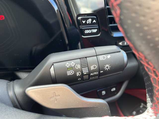 レクサス ＮＸ 350 Fスポーツ 佐賀県 2023(令5)年 2.3万km ホワイトノーヴァガラスフレーク エンジンスタートボタン/保証書/取扱説明書/記録簿/MTモード付AT/100V充電/アイドリングストップ/スマートキー/AAC/スペアキー有/追従走行付きクルーズコントロール/Bluetooth接続/USB入力端子/ビルトインETC2.0/全方位カメラ/AppleCarPlay/AndroidAuto/フルセグTV/純正ナビ/サンルーフ/電動リアゲート/純正前後ドライブレコーダー/全席パワーシート/フロアマット/レザーシート/全席シートヒーター/前席エアシート/純正アルミホイール/ABS/横滑り防止装置/前後コーナーセンサー/レーンキープアシスト/盗難防止装置/オートライト/オートマチックハイビーム/ダウンヒルアシストコントロール/LEDヘッドライト/衝突被害軽減システム/ヘッドアップディスプレイ/シートメモリ/パドルシフト/電格ウィンカーミラー/ブラインドスポットモニター/革巻ステアリング/ステアリングスイッチ/プリクラッシュセーフティ/デジタルインナーミラー/ロードサインアシスト/レーンチェンジアシスト/プロアクティブドライビングアシスト/パーキングサポートブレーキ/安心降車アシスト/リアカメラディテクション/おくだけ充電