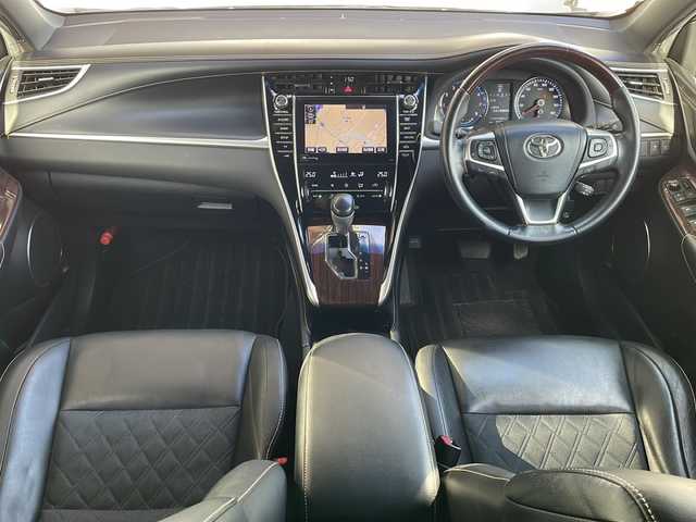 トヨタ ハリアー プレミアム 長野県 2017(平29)年 6.2万km スパークリングブラックパールクリスタルシャイン 純正メーカーナビ/バックカメラ/JBLサウンドシステム/パワーバックドア/ハーフレザーシート/パワーシート/プッシュスタート/社外18インチアルミ/保証書・取説/スペアキー