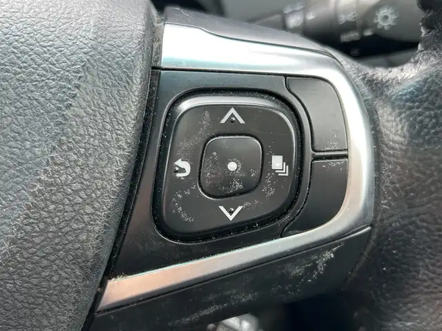 トヨタ カムリ ハイブリット Gパッケージ 静岡県 2014(平26)年 18.7万km シルバーM 純正ナビ/　（Bluetooth/DVD/CD/AM/FM）/フルセグTV/クルーズコントロール/横滑り防止装置/運転席パワーシート/プッシュスタート/スマートキー/スペアキー有り/純正フロアマット/純正17インチアルミホイール/保証書/取扱説明書